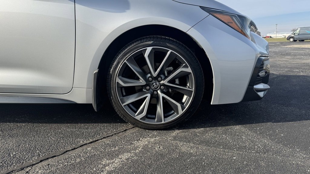 Used 2021 Toyota Corolla SE image 32