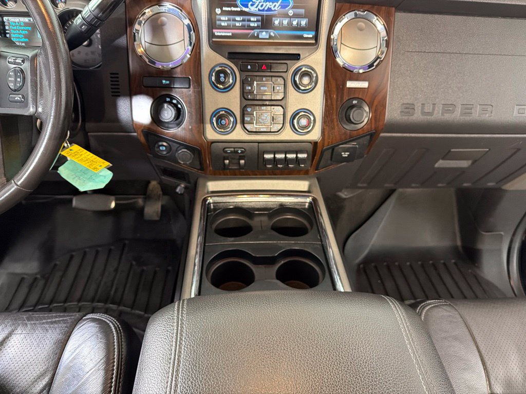 Used 2016 Ford F250 Lariat w/ Lariat Ultimate Package AWD/4WD image 18