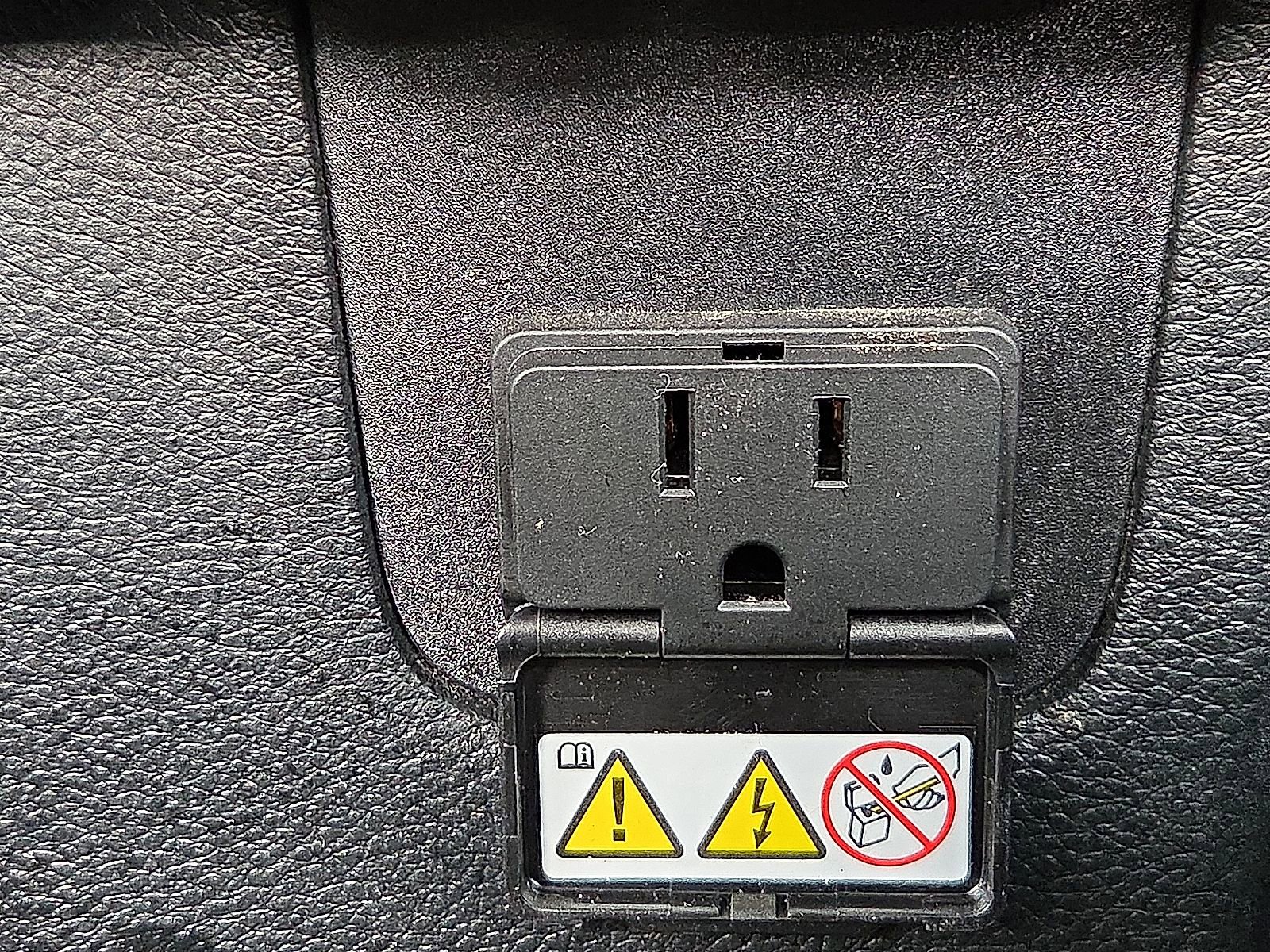 Used 2018 Jeep Wrangler Unlimited Rubicon AWD/4WD image 20