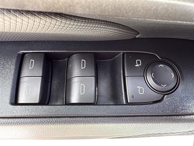 New 2026 Chevrolet Equinox EV LT w/ LPO, Blackout Package image 27