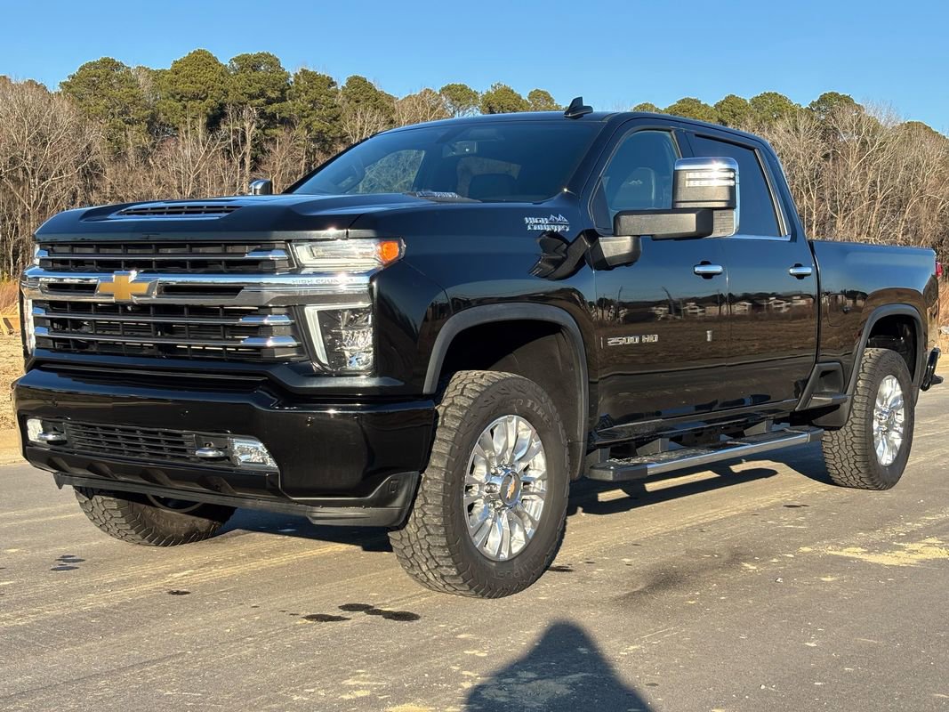 Used 2022 Chevrolet Silverado 2500 High Country image 9