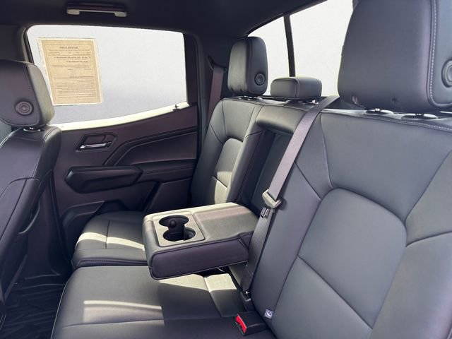 Used 2024 Chevrolet Colorado LT w/ LT Convenience Package III image 18