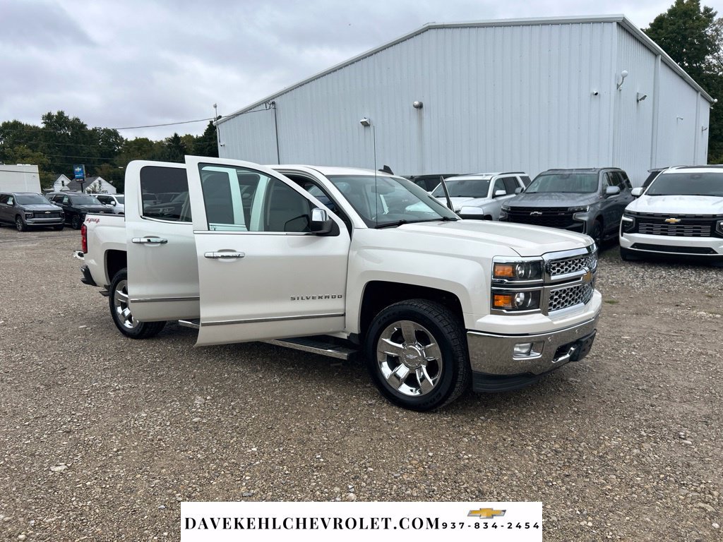 Used 2015 Chevrolet Silverado 1500 LTZ w/ LTZ Plus Package AWD/4WD image 29