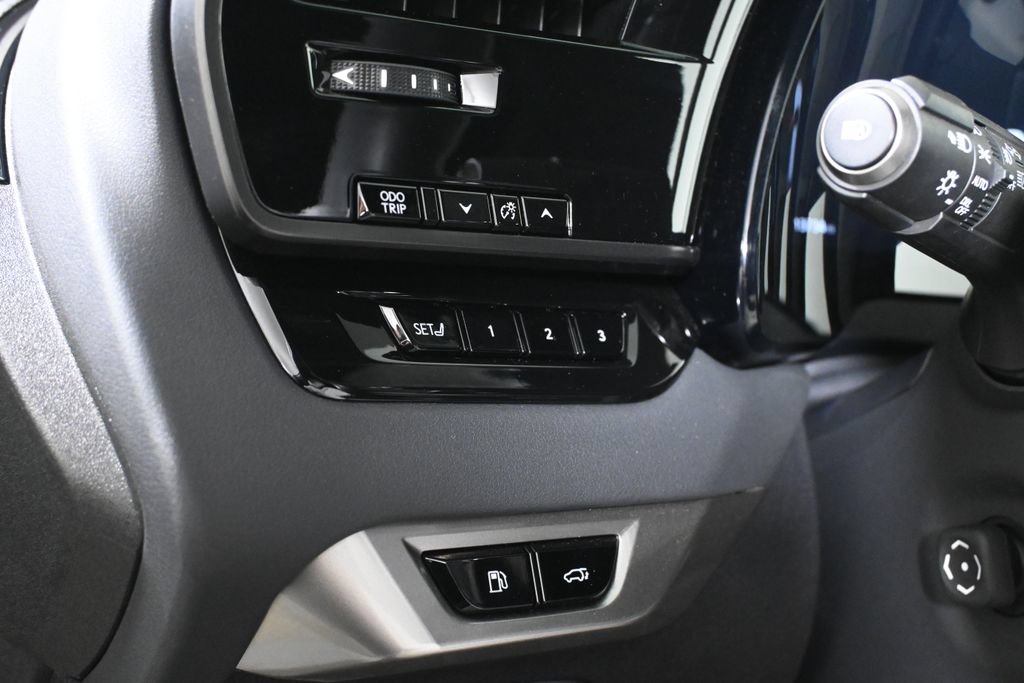 Used 2025 Lexus RX 350 Premium w/ Accessory Package AWD/4WD image 27