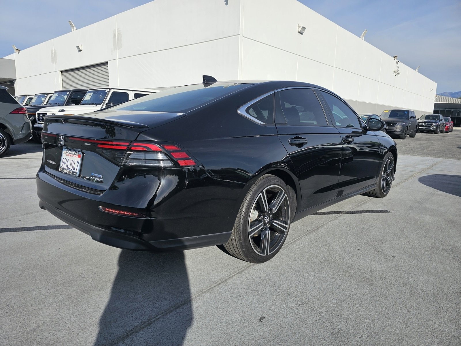 Used 2024 Honda Accord Sport image 2