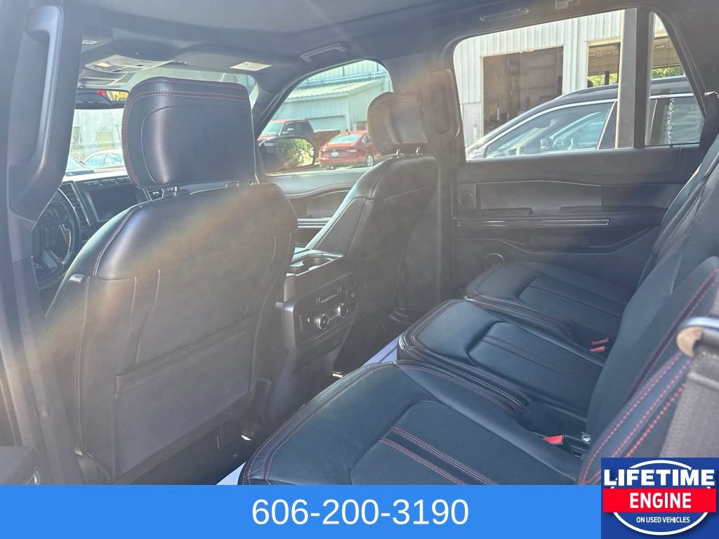 Used 2020 Ford Expedition Limited w/ Equipment Group 303A AWD/4WD image 17