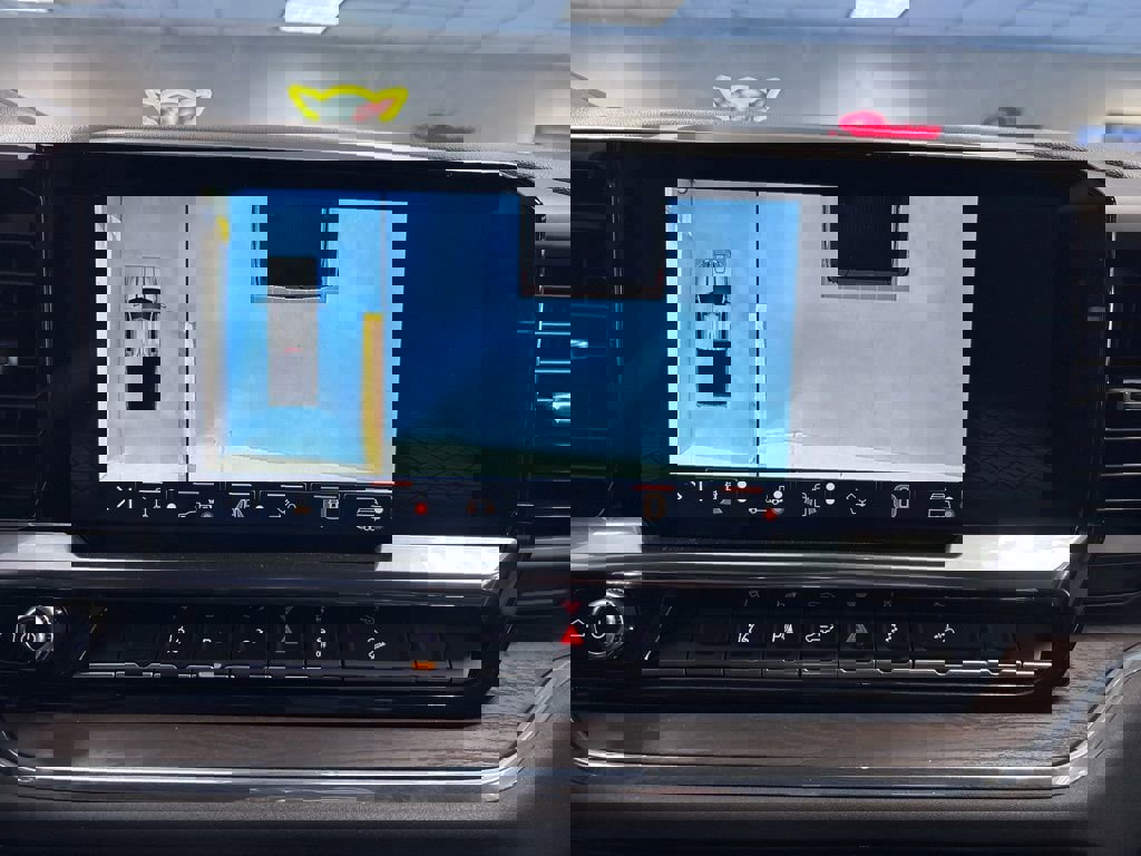 Used 2025 GMC Sierra 2500 SLT w/ SLT Premium Package image 35