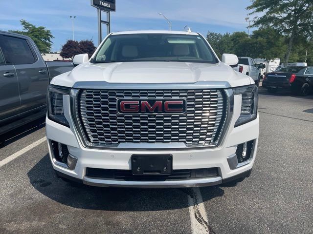 Used 2023 GMC Yukon Denali AWD/4WD image 2