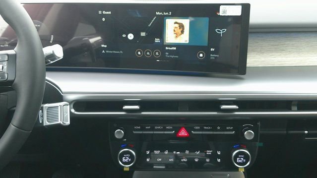 New 2026 Hyundai Ioniq 9 SEL image 15