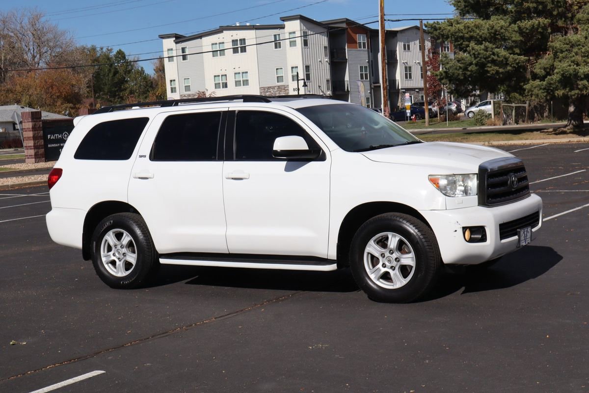 Used 2010 Toyota Sequoia SR5 image 2