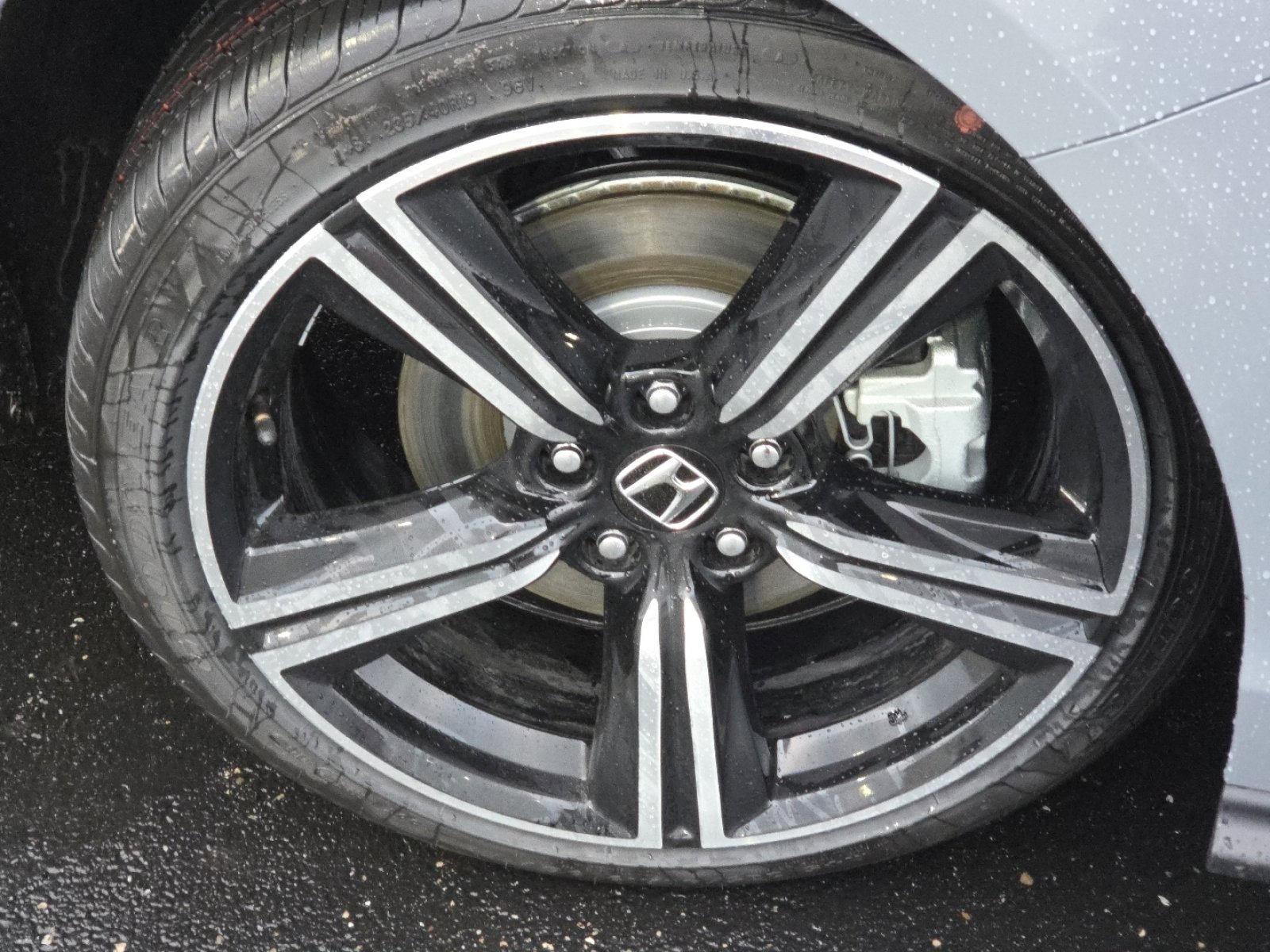 New 2025 Honda Accord Sport image 12