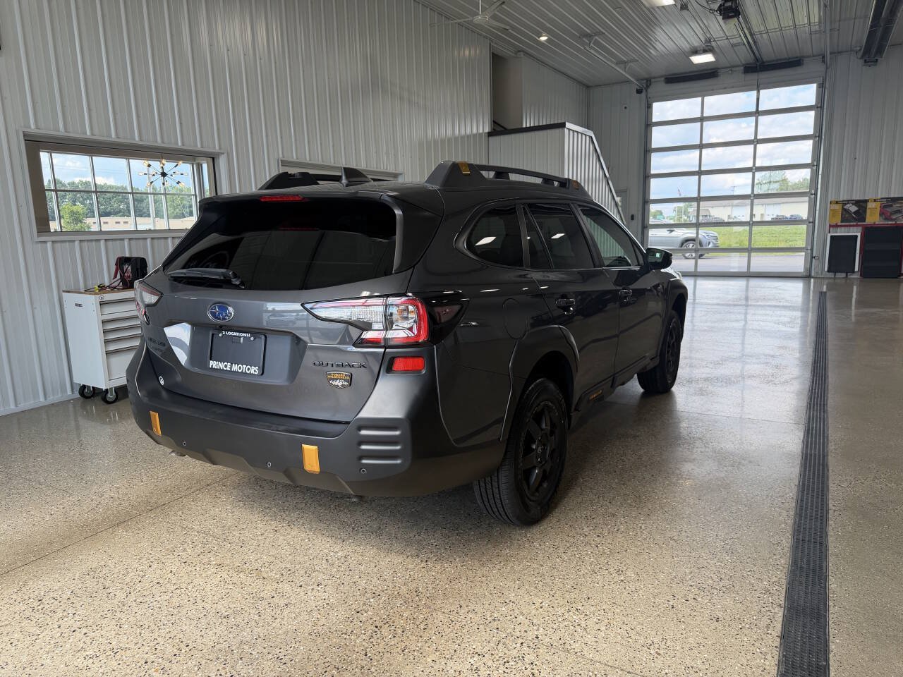 Used 2023 Subaru Outback Wilderness AWD/4WD image 5