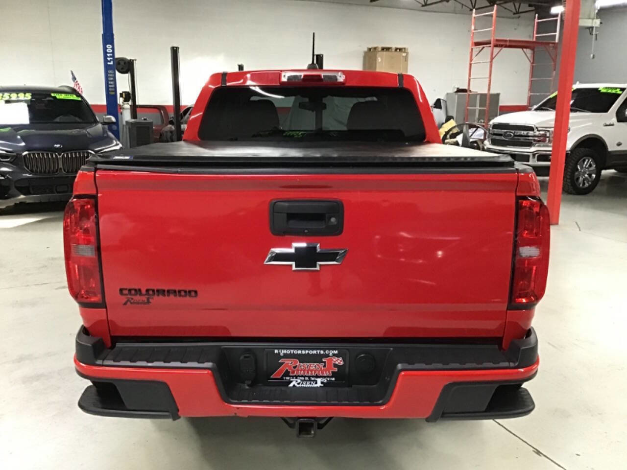 Used 2019 Chevrolet Colorado LT w/ Colorado RST Special Edition image 6