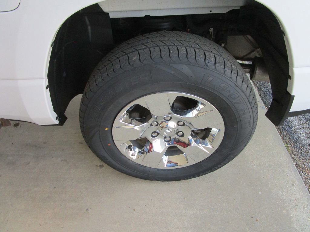 Used 2021 RAM 1500 Big Horn AWD/4WD image 11