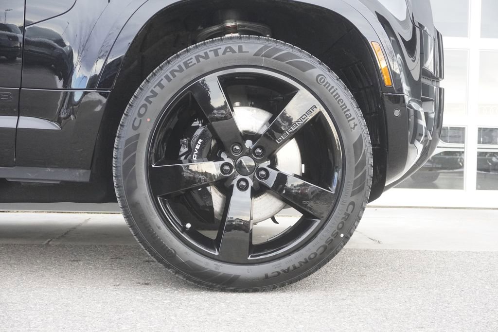 New 2026 Land Rover Defender 110 V8 image 33