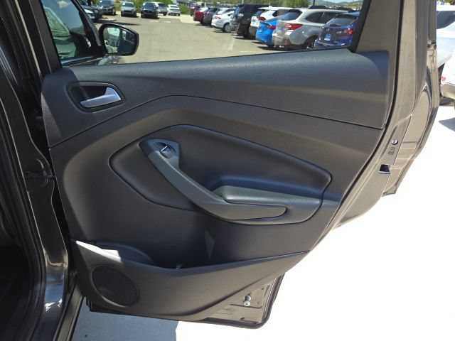 Used 2019 Ford Escape SE FWD image 22