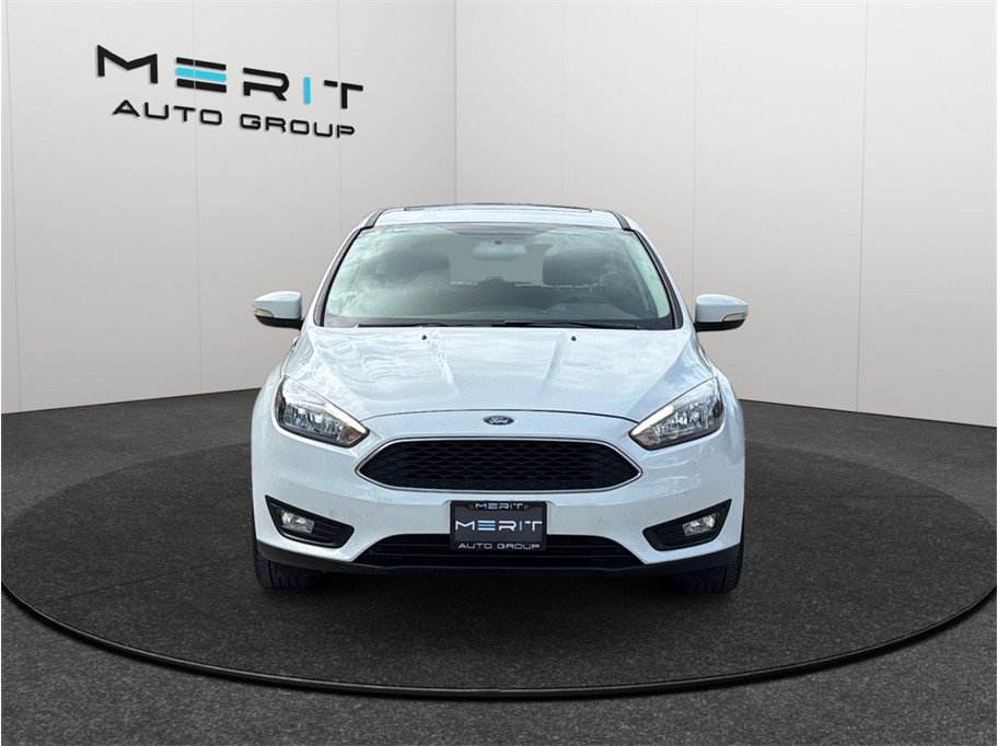 Used 2017 Ford Focus SEL FWD image 3