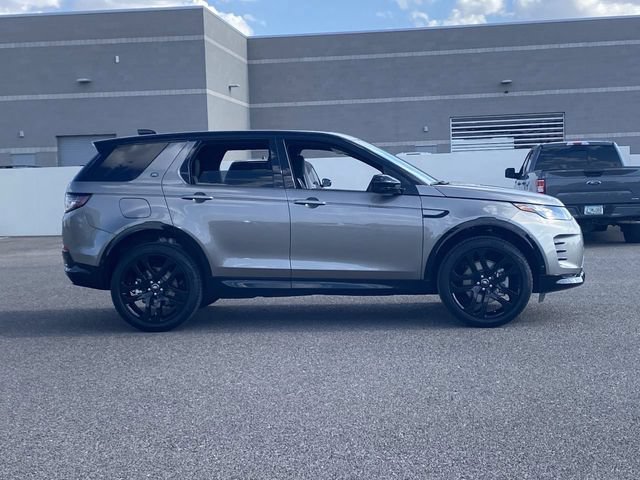 Used 2025 Land Rover Discovery Sport Dynamic SE AWD/4WD image 16