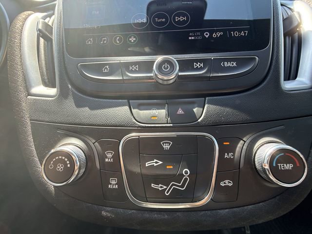 Used 2024 Chevrolet Malibu RS w/ LPO, Floor Liner Package FWD image 18