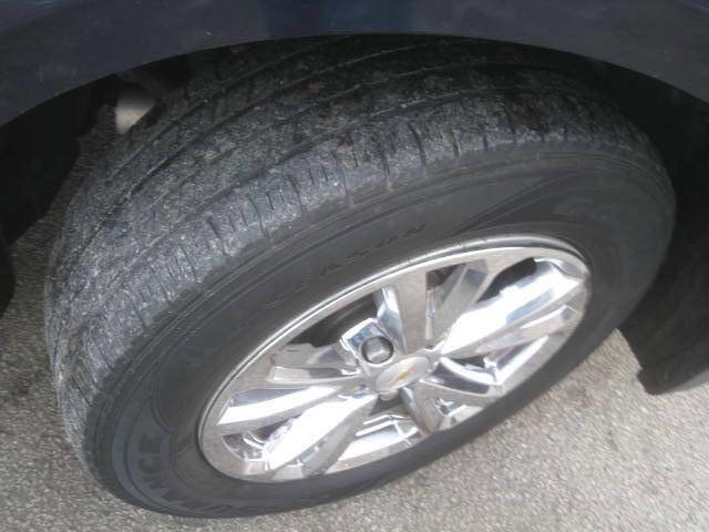 Used 2017 Chevrolet Equinox LS image 28