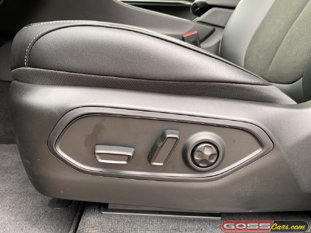 New 2026 Jeep Grand Cherokee Altitude AWD/4WD image 26