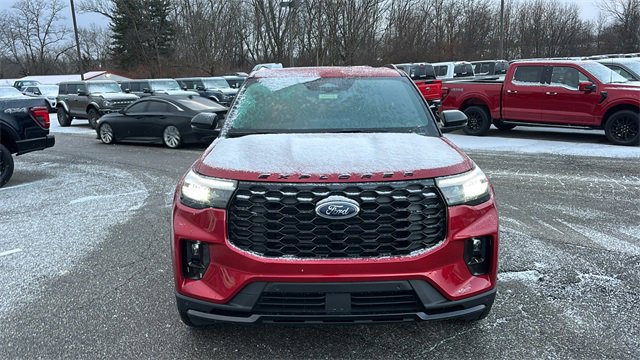 New 2026 Ford Explorer ST-Line w/ ST-Line Street Pack image 5