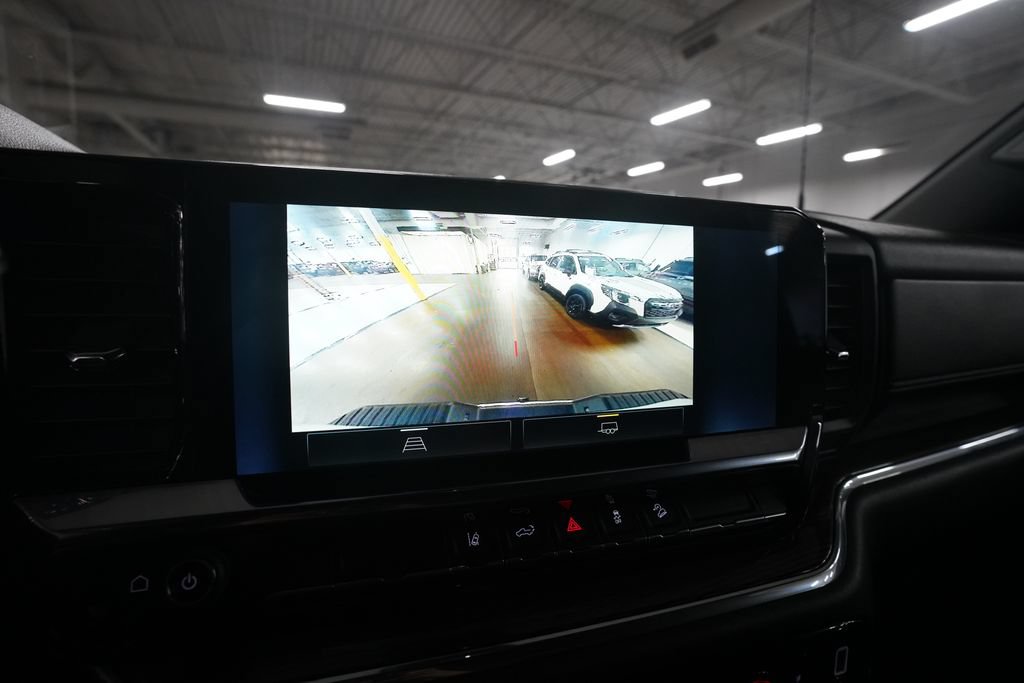 Used 2024 Chevrolet Silverado 2500 LT w/ Convenience Package AWD/4WD image 26