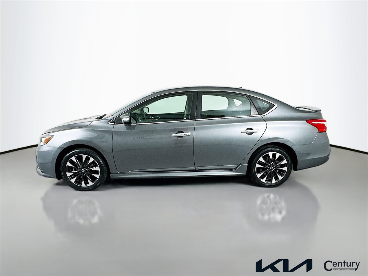 Used 2018 Nissan Sentra SR w/ Protection Package FWD image 8