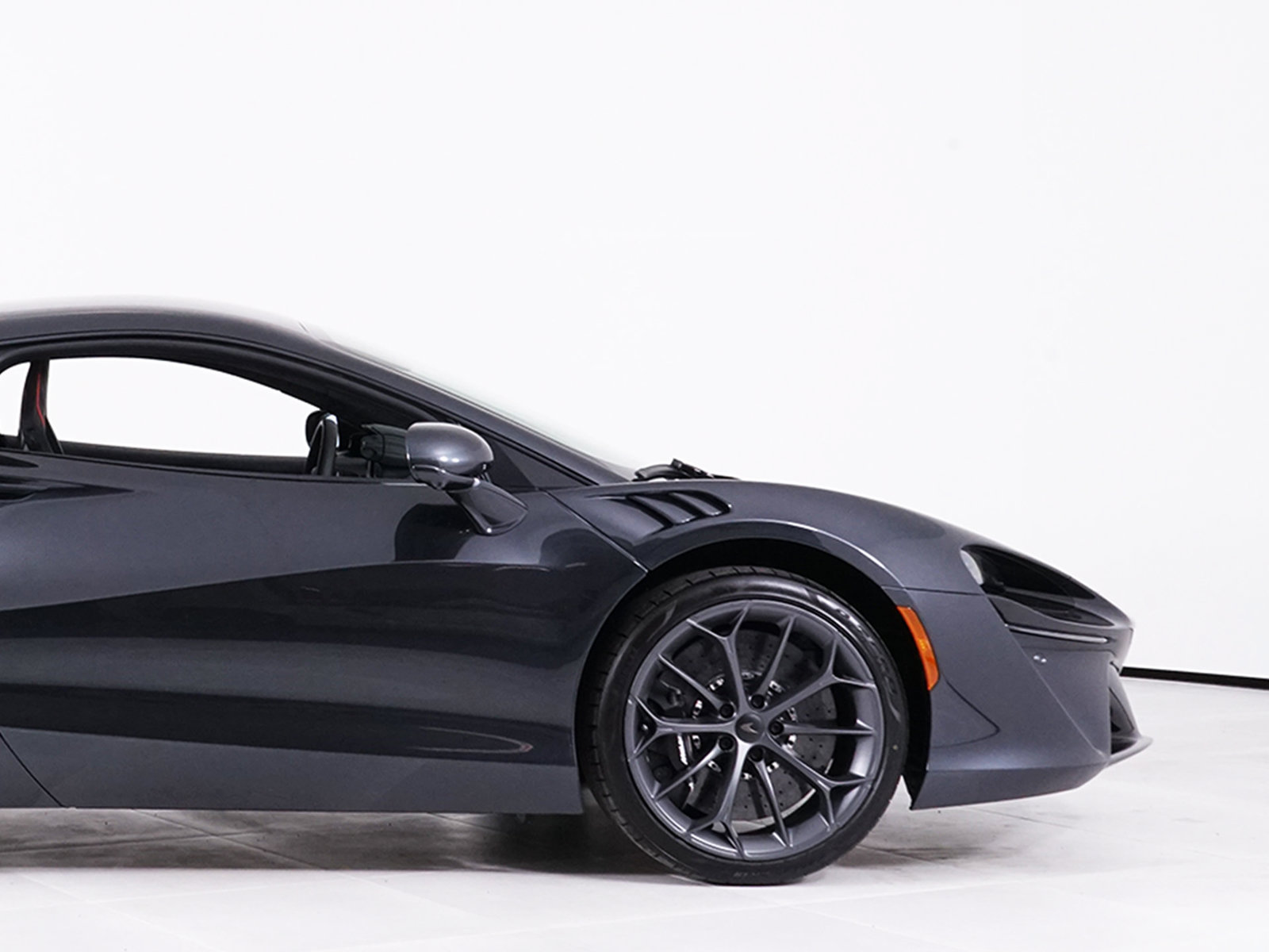 New 2026 McLaren Artura RWD image 15