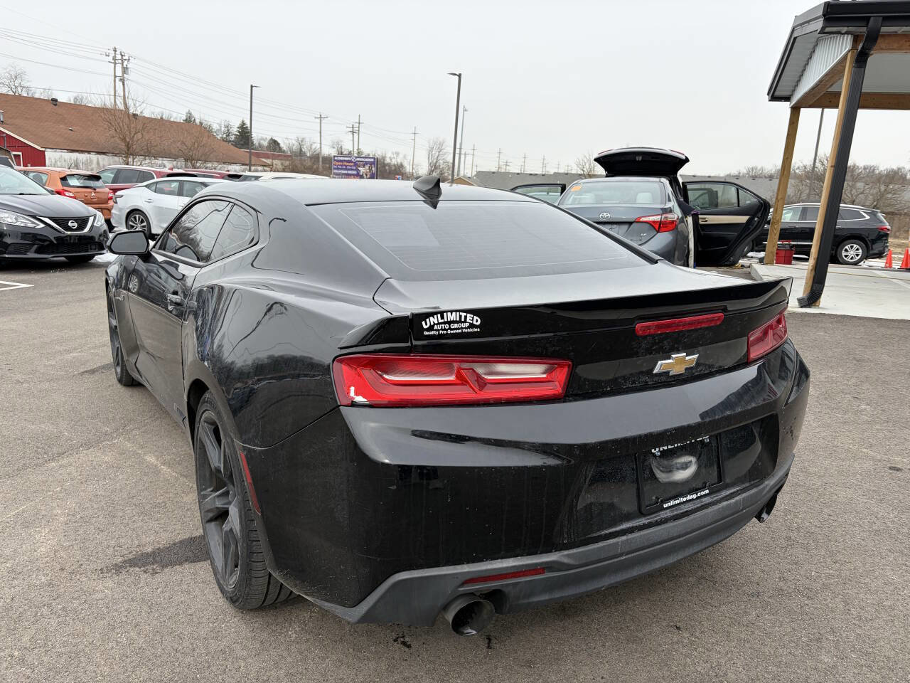 Used 2018 Chevrolet Camaro LT image 10