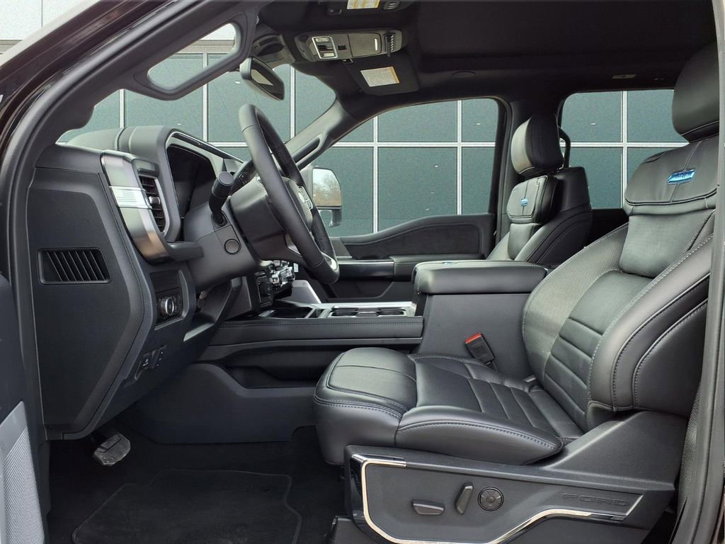 New 2025 Ford F450 Platinum image 20
