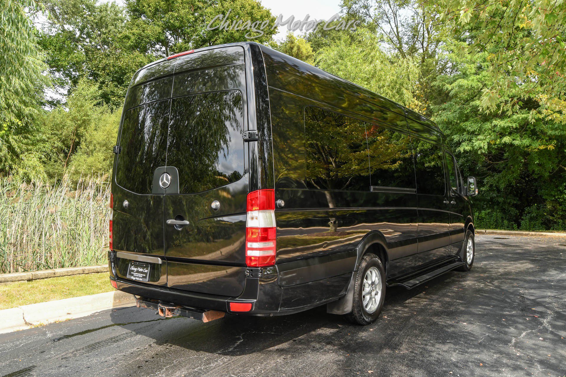 Used 2011 Freightliner Sprinter 2500 RWD image 37