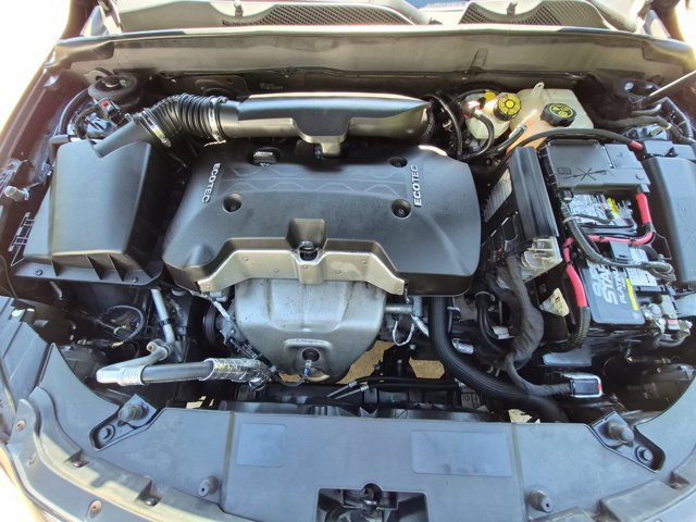 Used 2015 Chevrolet Malibu LT FWD image 25