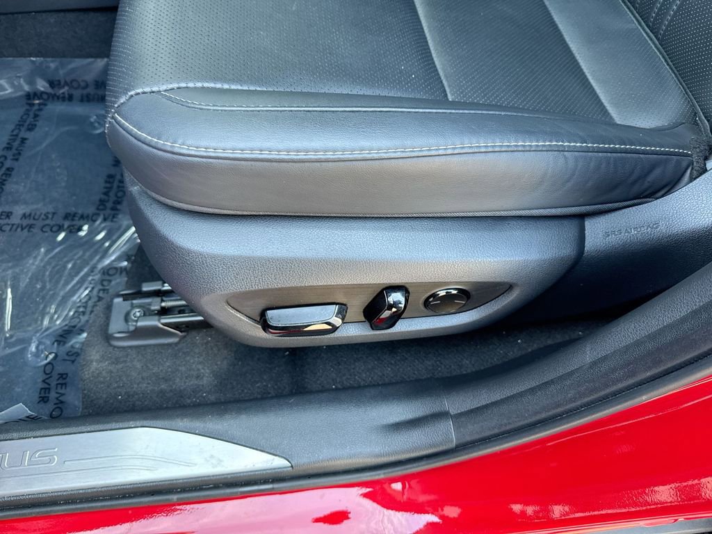 Used 2024 Lexus NX 250 FWD w/ Towing Package (2000 Lbs) image 14