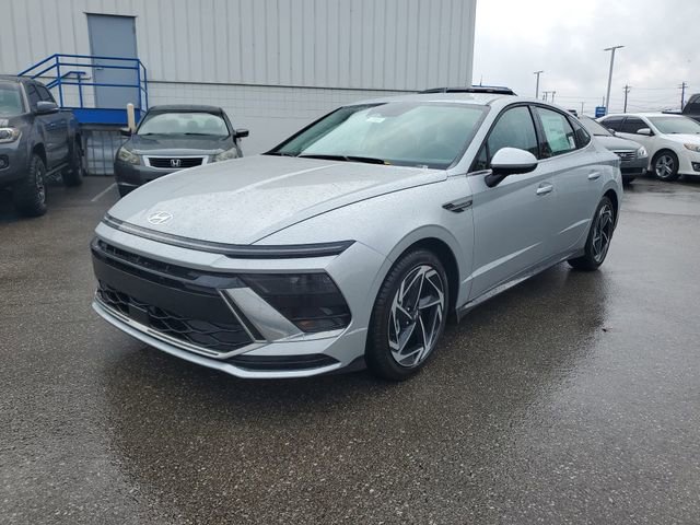 New 2026 Hyundai Sonata SEL image 2