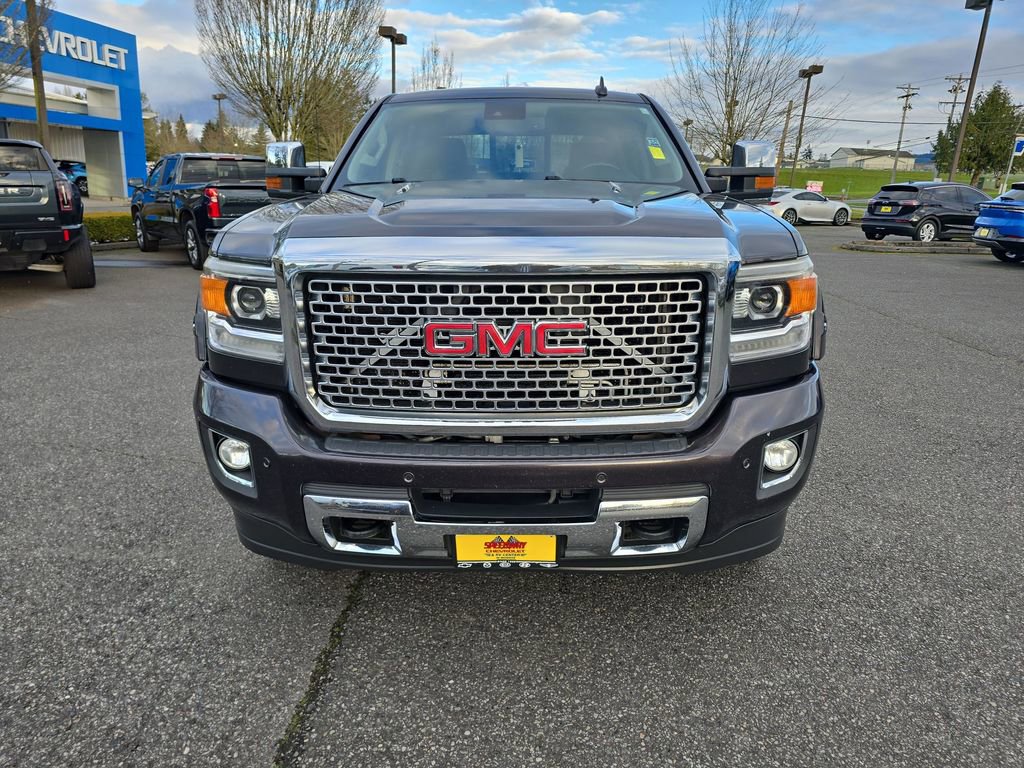 Used 2015 GMC Sierra 2500 Denali w/ Duramax Plus Package image 9