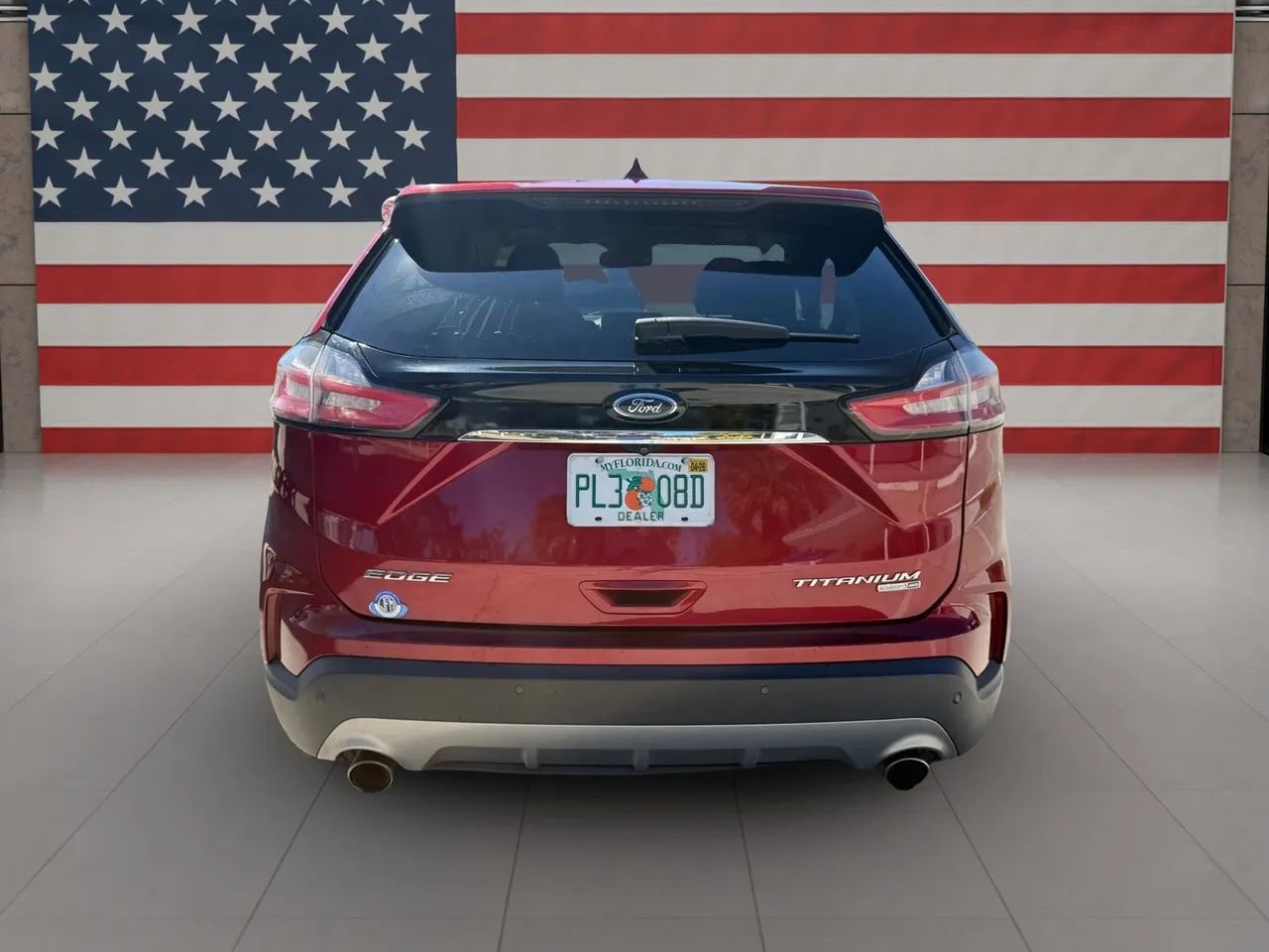 Used 2019 Ford Edge Titanium w/ Equipment Group 301A image 6