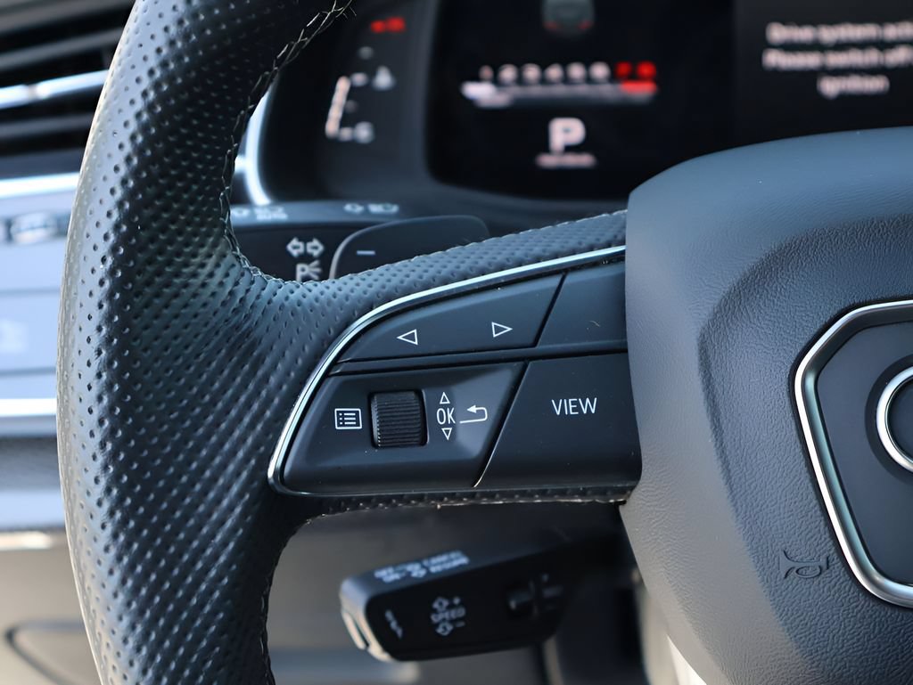 Used 2022 Audi SQ7 Prestige AWD/4WD image 33