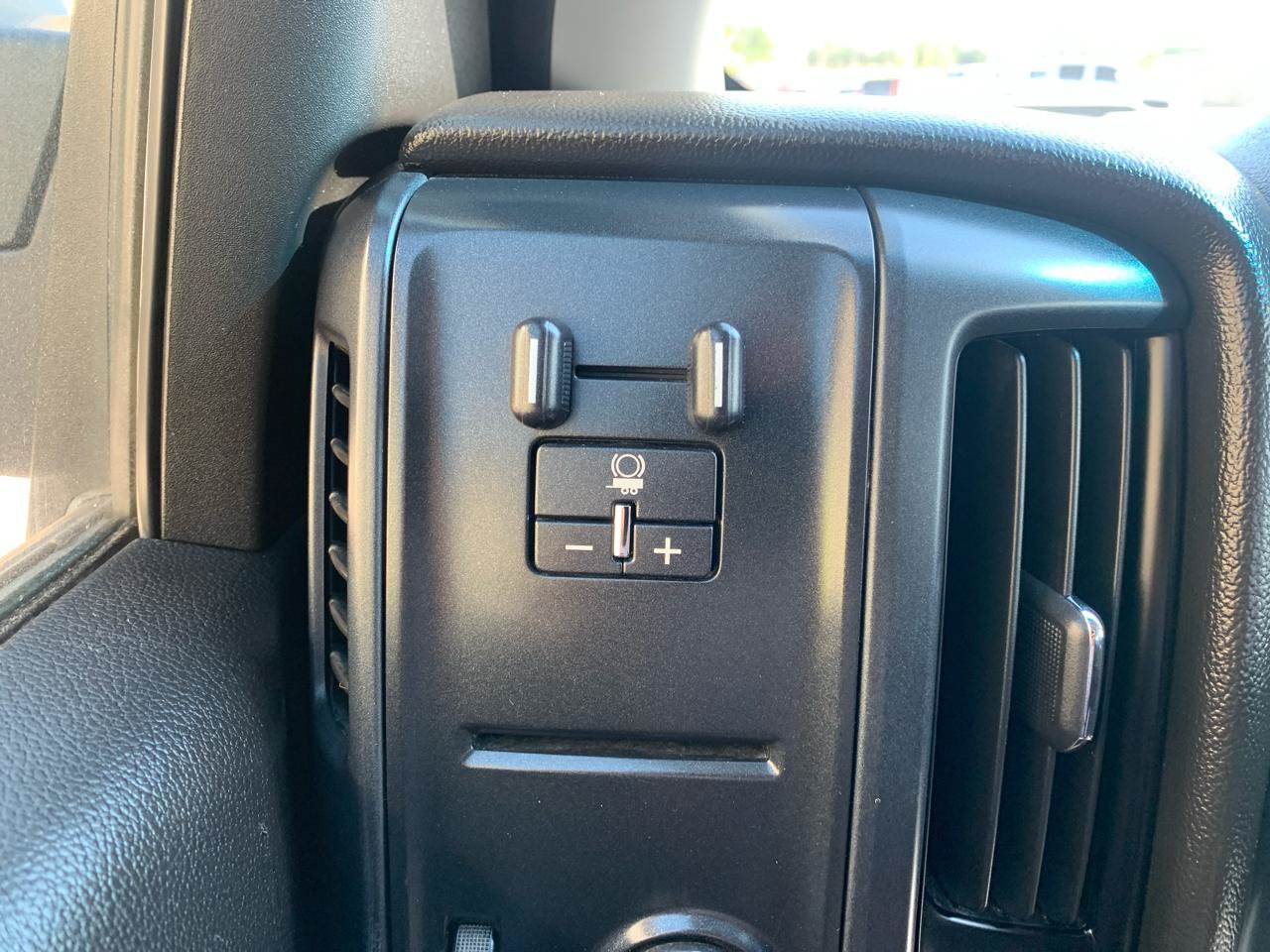 Used 2018 Chevrolet Silverado 1500 W/T w/ Trailering Package RWD image 28