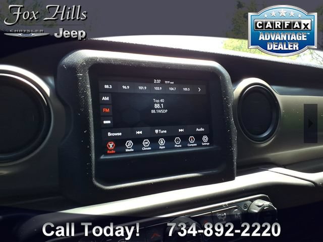Used 2020 Jeep Gladiator Sport w/ Quick Order Package 24S AWD/4WD image 19
