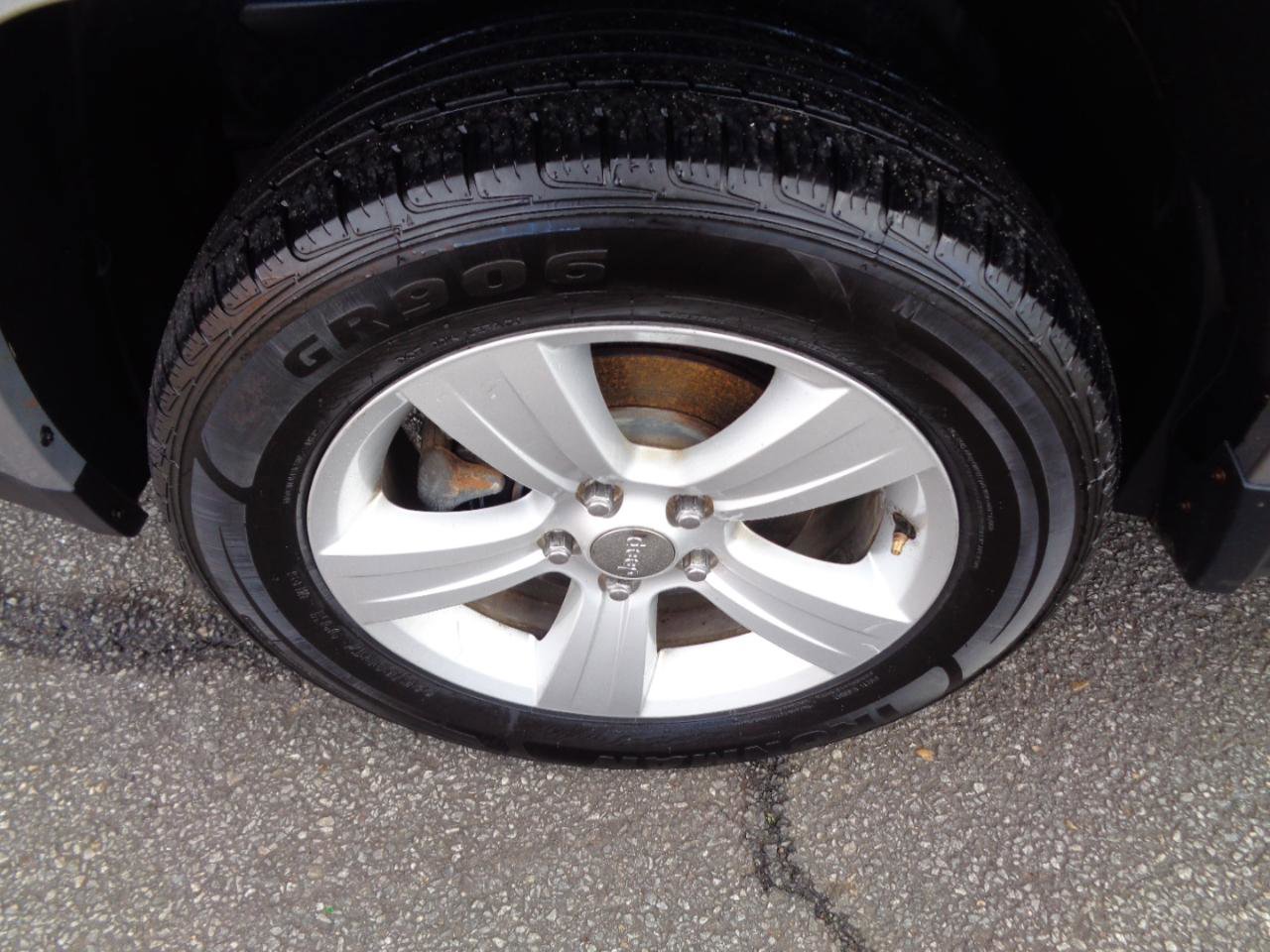 Used 2016 Jeep Compass Sport w/ Power Value Group image 24