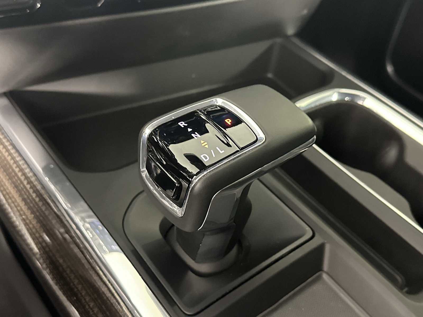 Used 2025 Chevrolet Silverado 1500 RST w/ Convenience Package II image 35