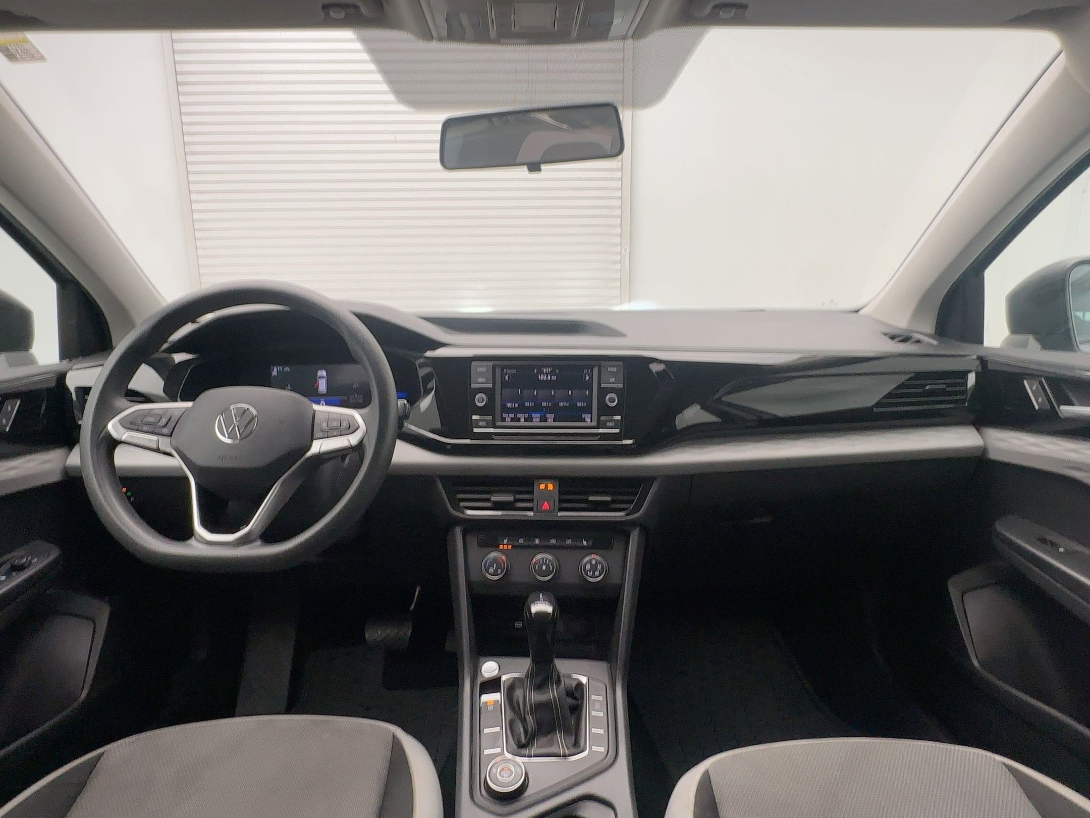 Used 2022 Volkswagen Taos S image 16