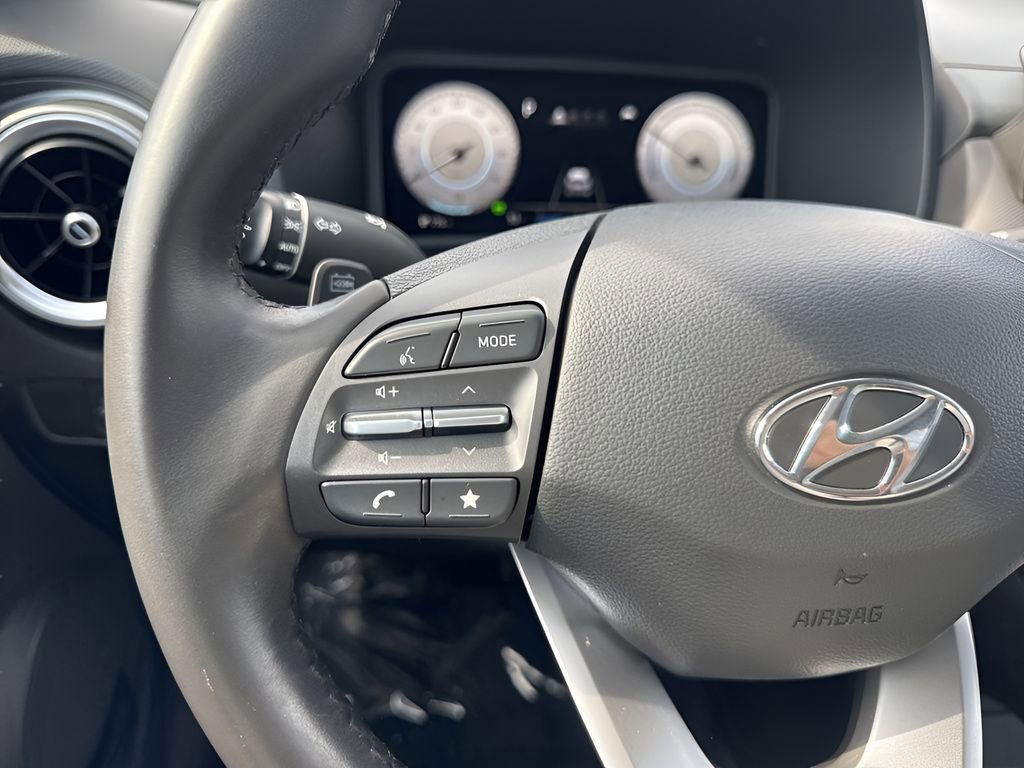 Used 2023 Hyundai Kona SEL w/ Cargo Package image 15