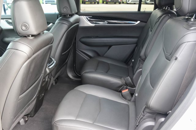 Used 2023 Cadillac XT6 Premium Luxury w/ Technology Package image 15