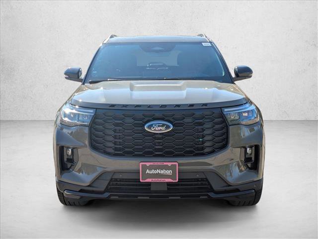 New 2026 Ford Explorer ST-Line w/ ST-Line Street Pack image 2