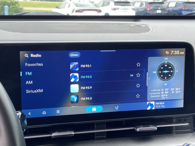 Used 2025 Hyundai Kona SEL FWD image 23