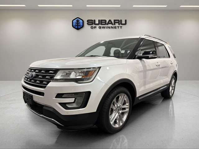 Used 2017 Ford Explorer XLT w/ Equipment Group 202A FWD image 1