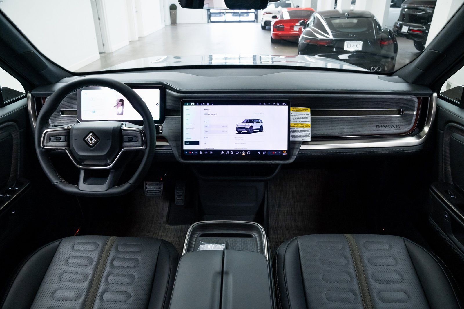 Used 2026 Rivian R1S Adventure image 9