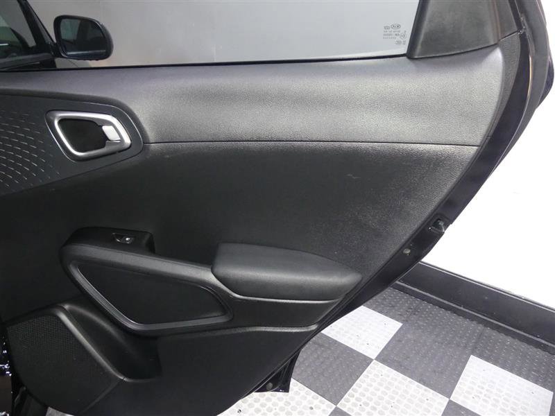 Used 2021 Kia Soul S FWD image 26